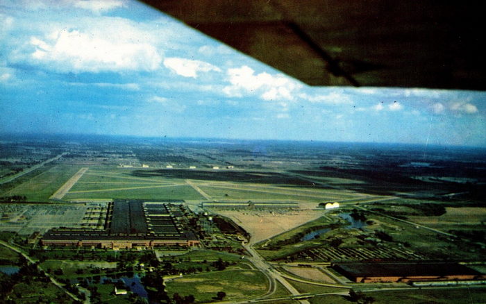 Willow Run Airport - Old Postcard